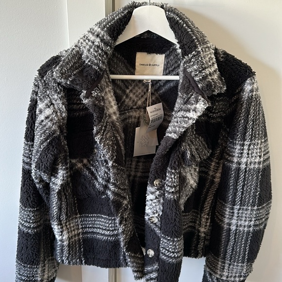Black Plaid Shirt Jacket - Picture 2 of 4